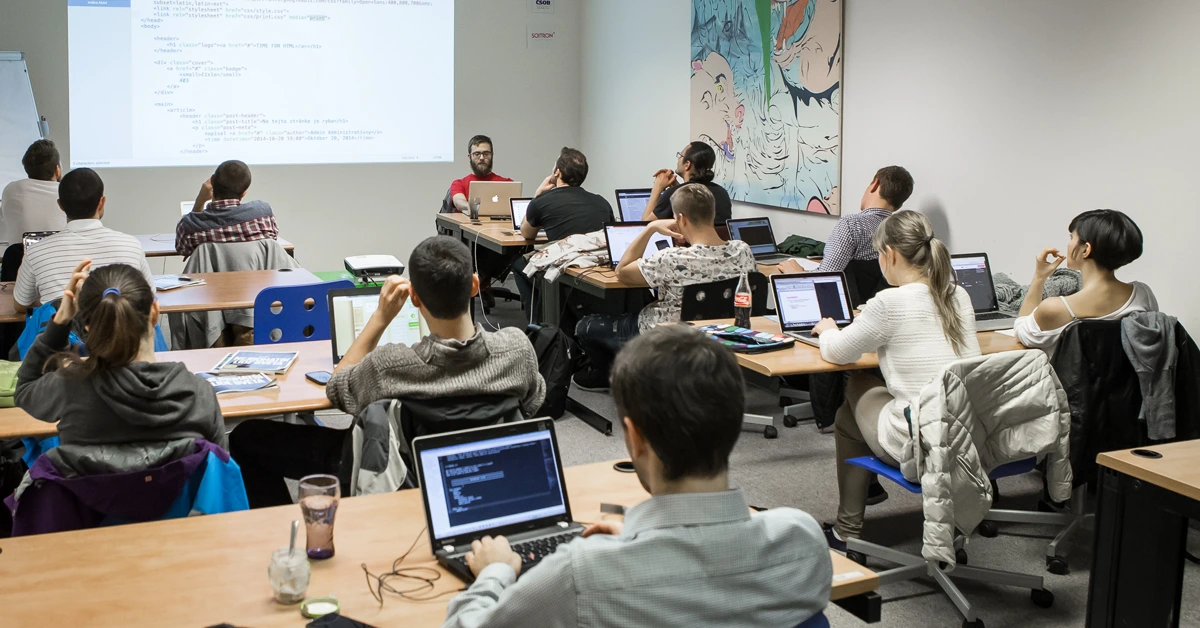 Kurzy cez Úrad práce 2026: Projekt Zručnosti pre trh práce